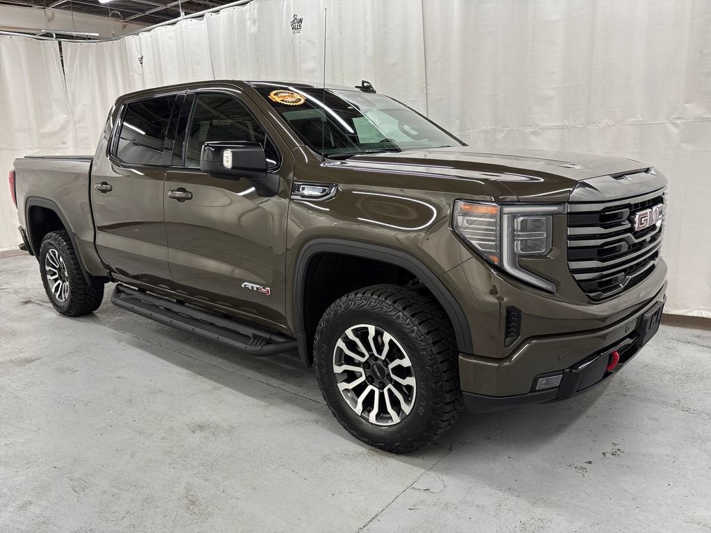 2023 GMC Sierra 1500 AT4