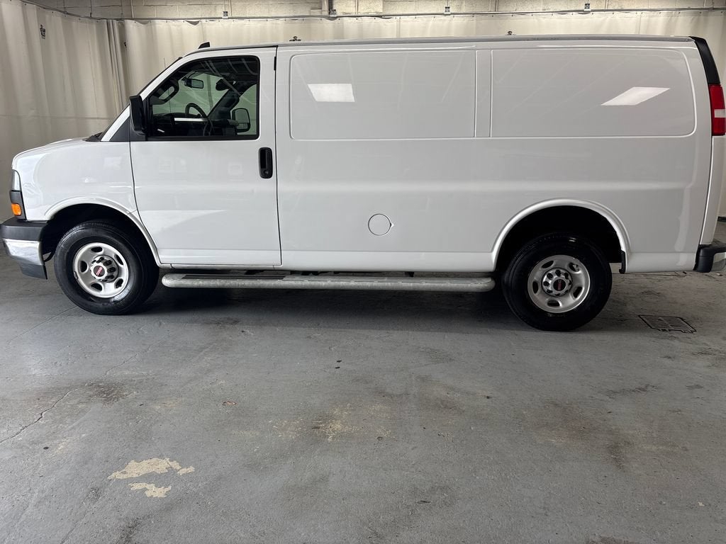 2025 GMC Savana Cargo Work Van