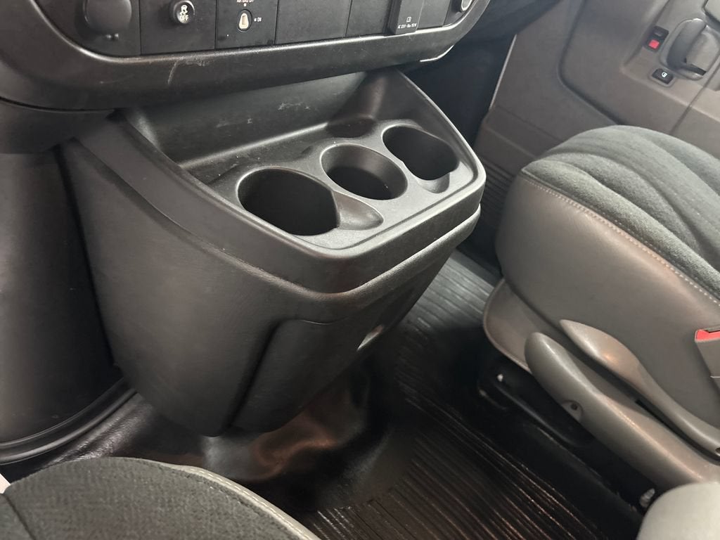 2025 GMC Savana Cargo Work Van