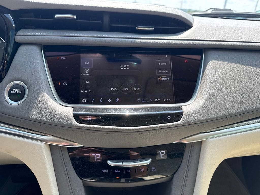 2022 Cadillac XT5 AWD Premium Luxury