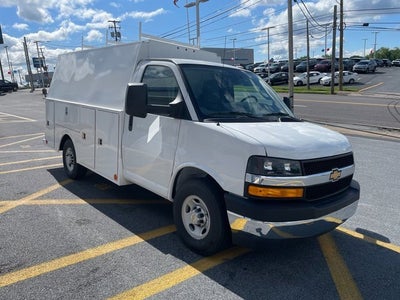 2024 Chevrolet Express Cutaway 3500 1WT