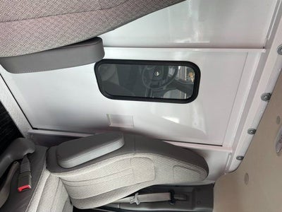 2024 Chevrolet Express Cutaway 3500 1WT