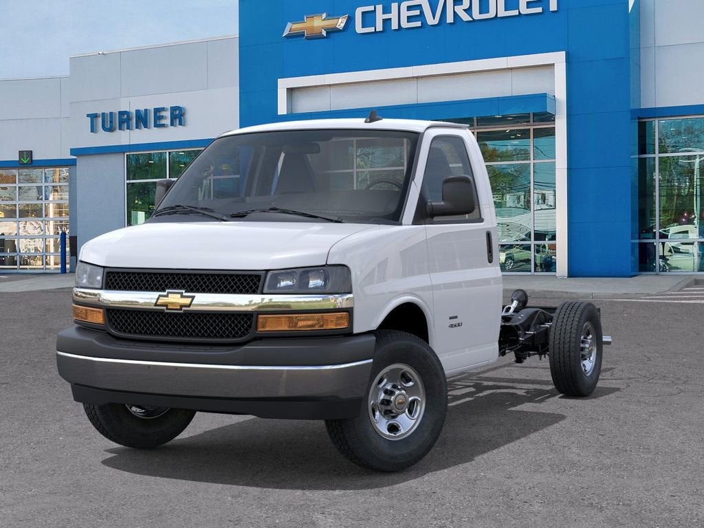 2025 Chevrolet Express Cutaway 3500 1WT