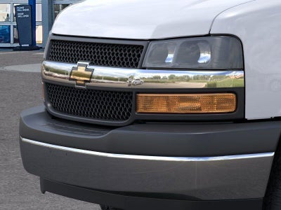 2025 Chevrolet Express Cutaway 3500 1WT