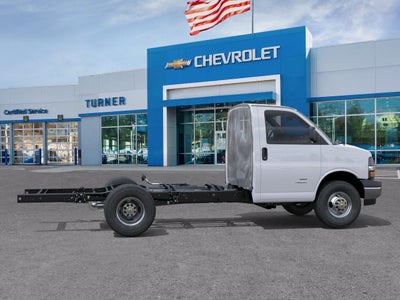 2025 Chevrolet Express Cutaway 3500 1WT