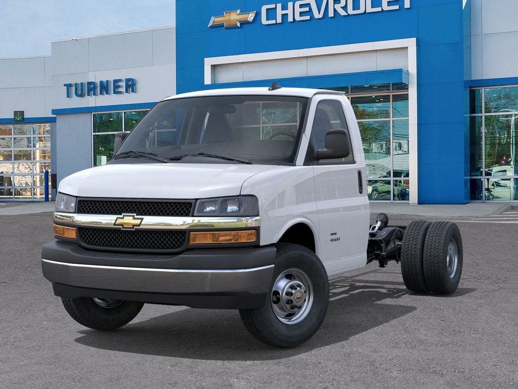 2025 Chevrolet Express Cutaway 3500 1WT