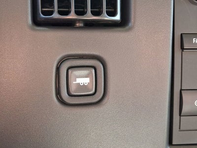 2024 Chevrolet Express Cutaway 3500 1WT