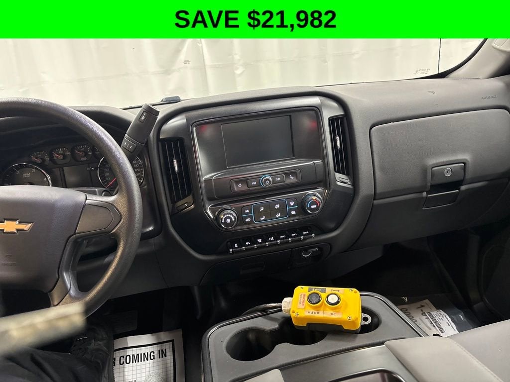 2023 Chevrolet Silverado 5500 HD Work Truck