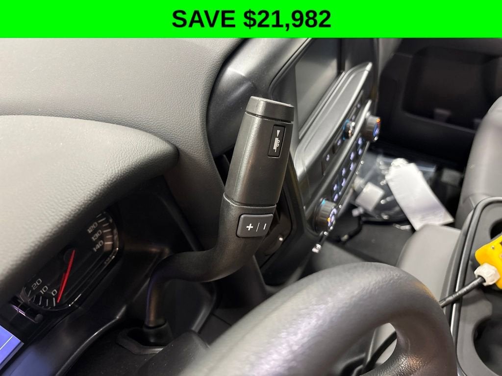 2023 Chevrolet Silverado 5500 HD Work Truck