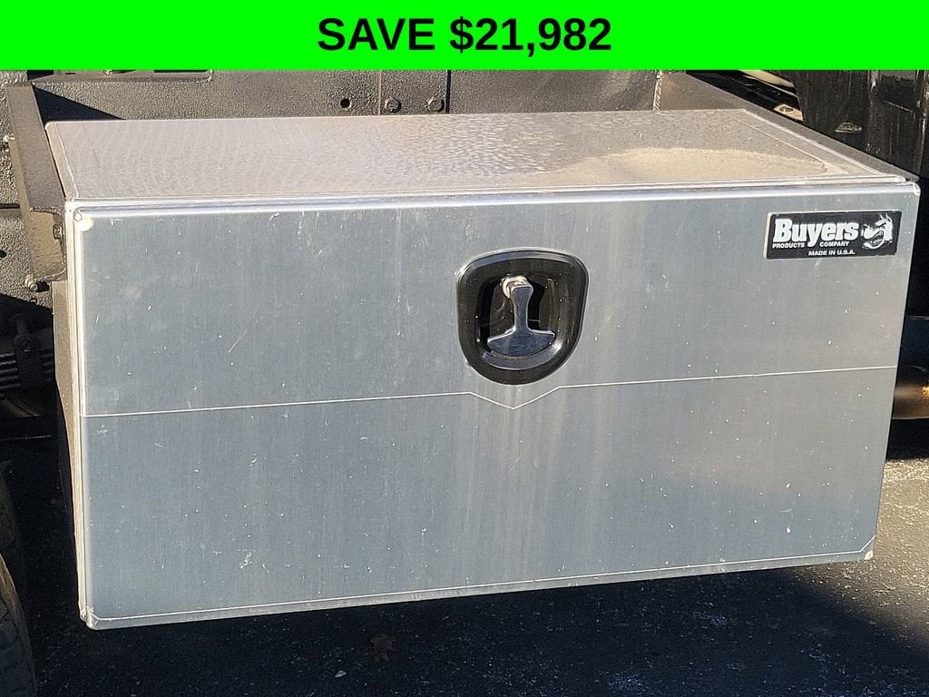 2023 Chevrolet Silverado 5500 HD Work Truck