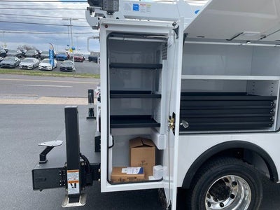 2024 Chevrolet Silverado 6500 HD LT