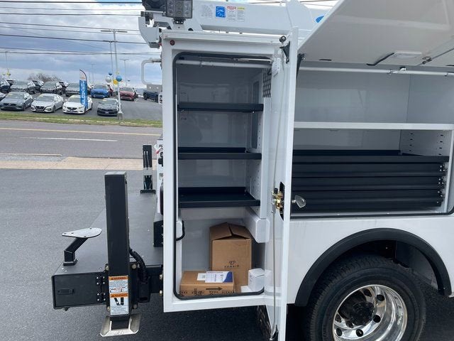 2024 Chevrolet Silverado 6500 HD LT