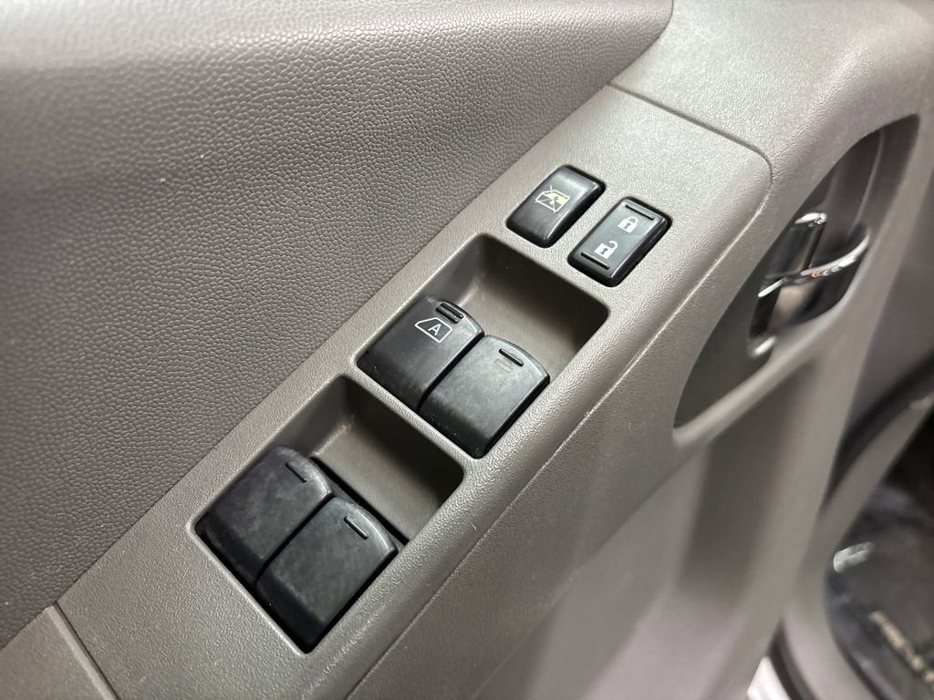 2011 Nissan Frontier SV