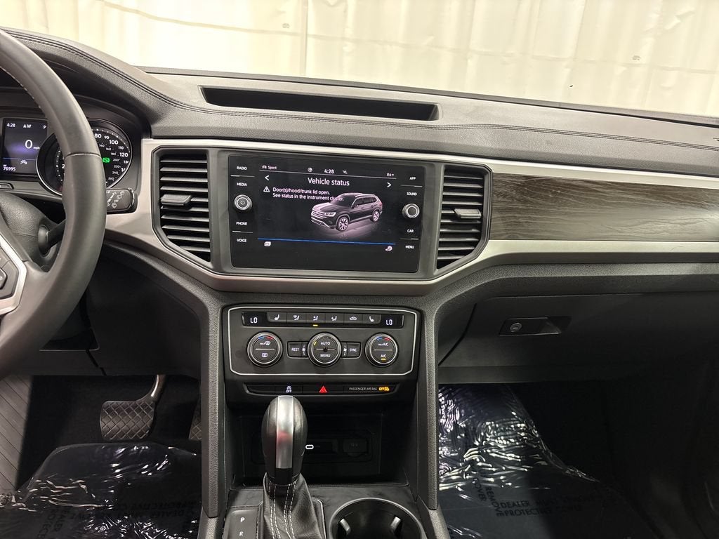 2021 Volkswagen Atlas 3.6L V6 SE w/Technology