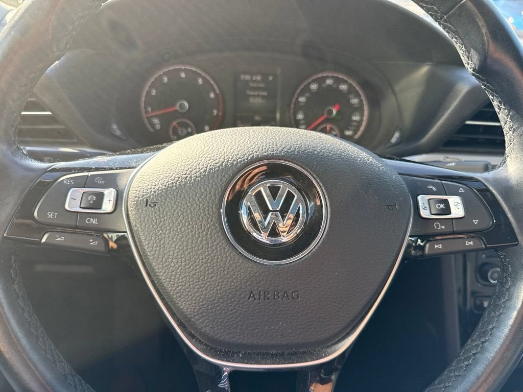 2020 Volkswagen Passat 2.0T SE