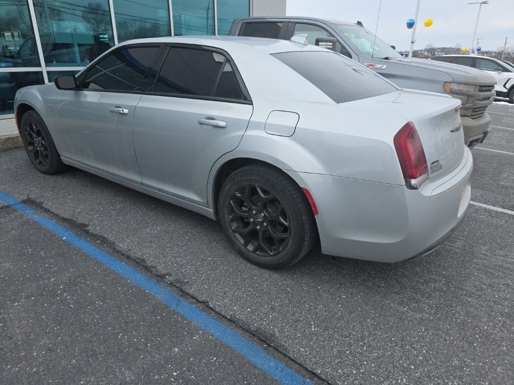 2021 Chrysler 300 Touring