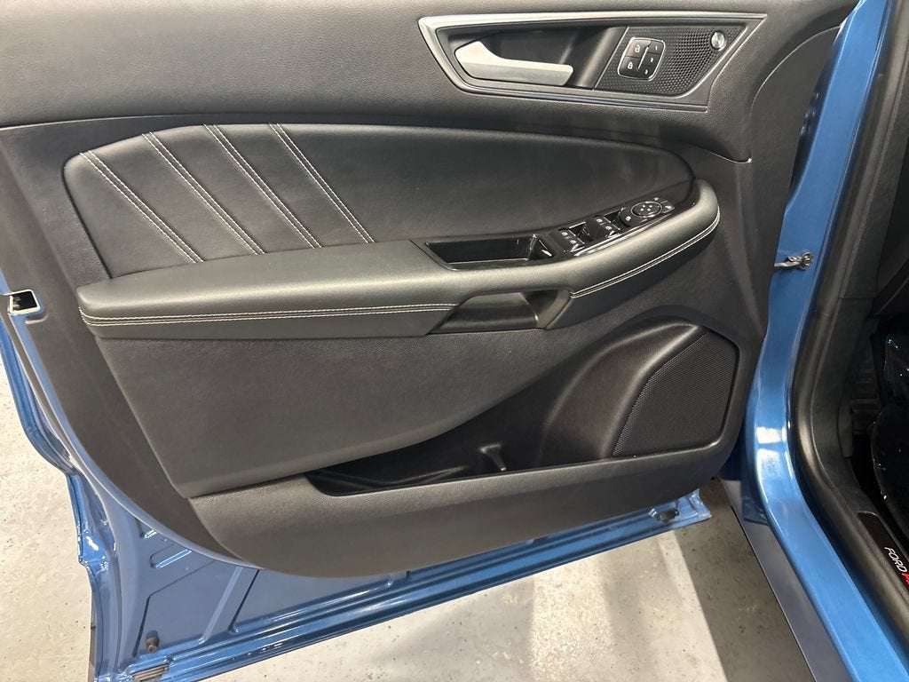 2020 Ford Edge ST