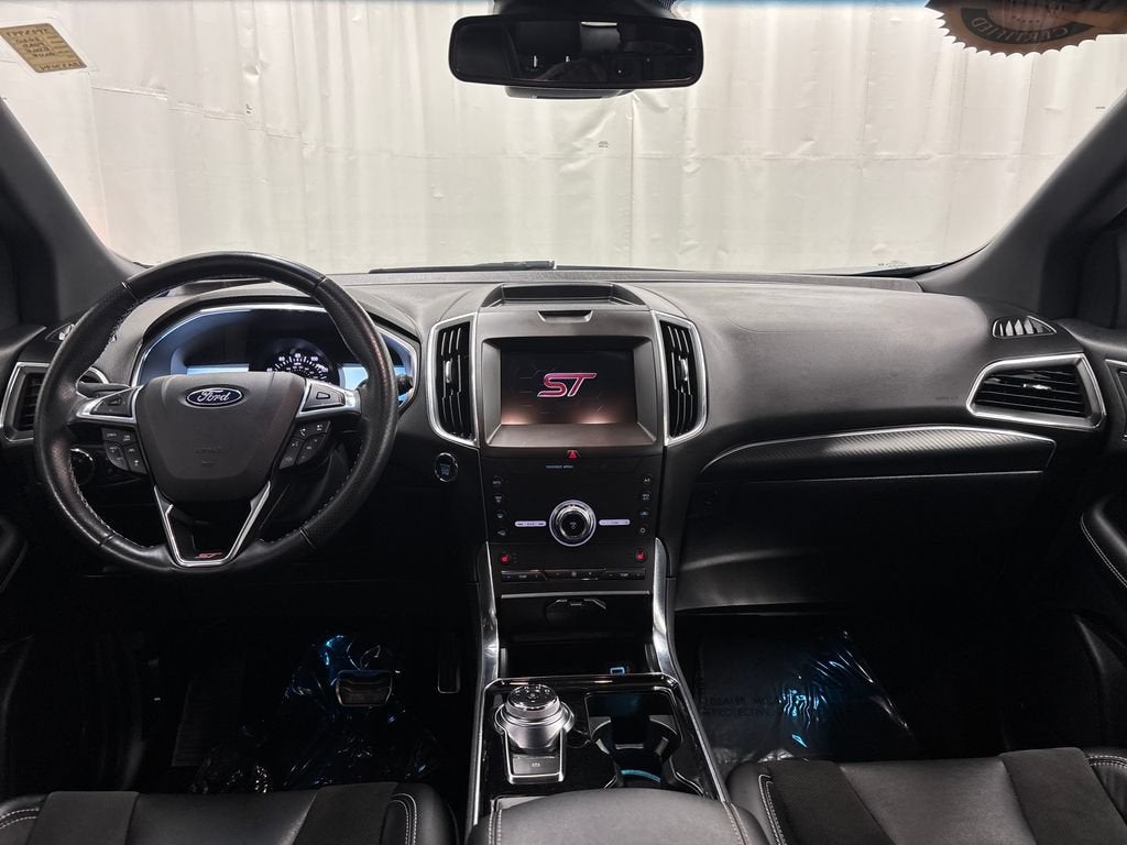 2020 Ford Edge ST