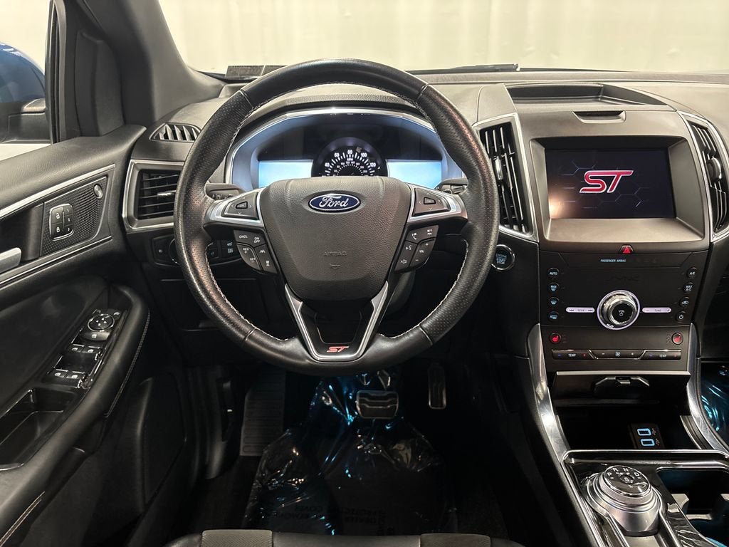 2020 Ford Edge ST