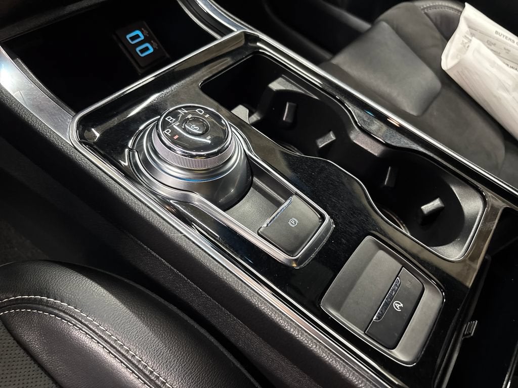 2020 Ford Edge ST