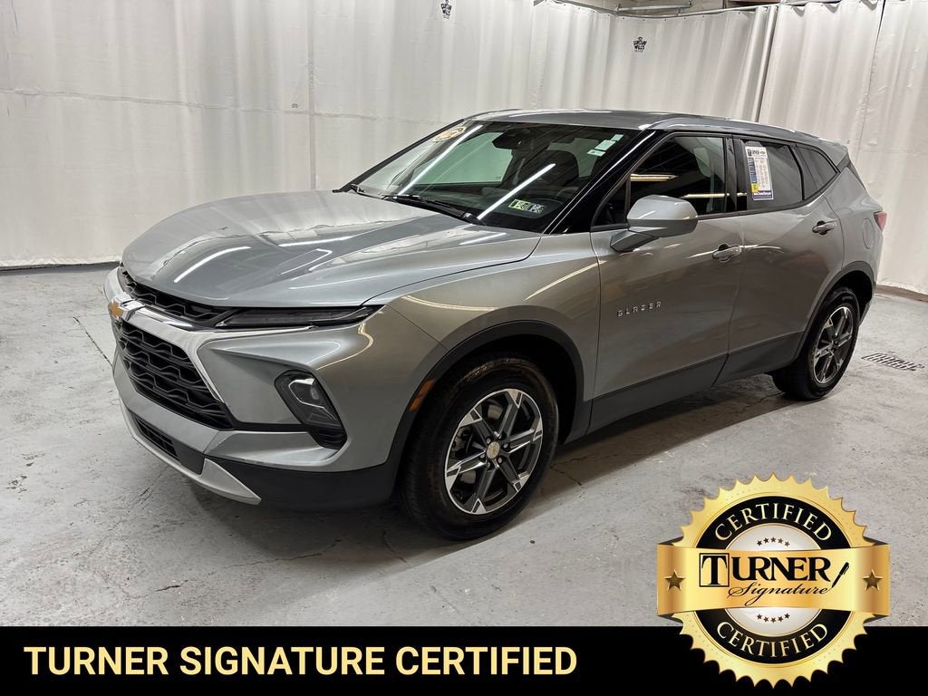 2025 Chevrolet Blazer 2.0T 2LT AWD's photo