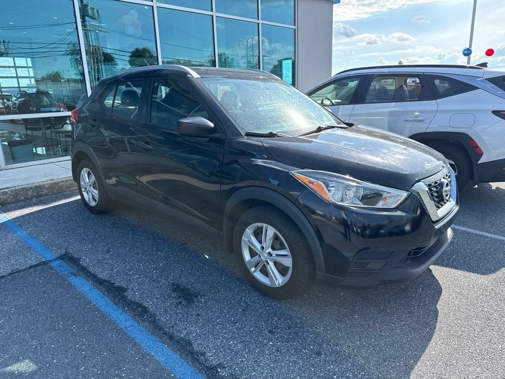 2019 Nissan Kicks S