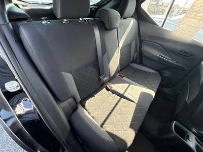 2019 Nissan Kicks S