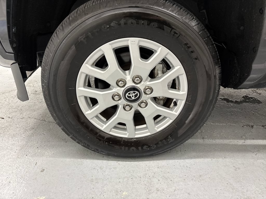 2024 Toyota Tacoma 4WD SR5