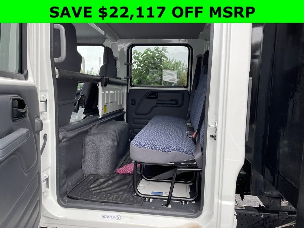 2024 Chevrolet Low Cab Forward 4500 MEDIUM ASH GRAY