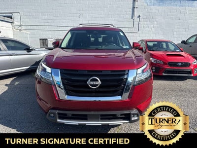 2022 Nissan Pathfinder SL