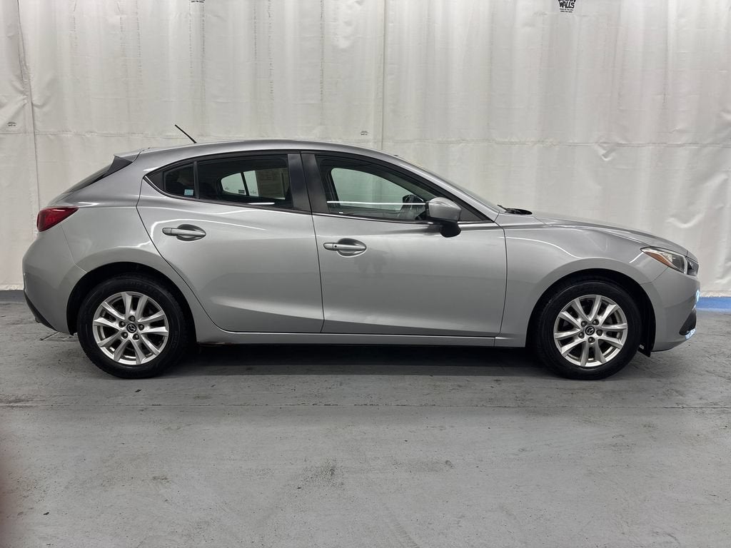 2016 Mazda Mazda3 i Touring