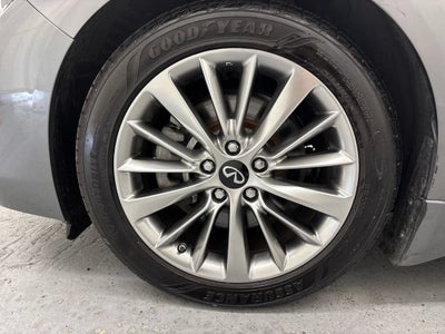 2023 INFINITI Q50 LUXE