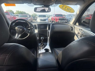 2023 INFINITI Q50 LUXE