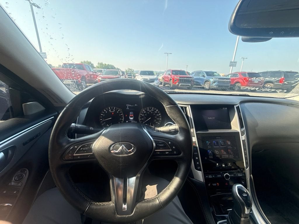 2023 INFINITI Q50 LUXE