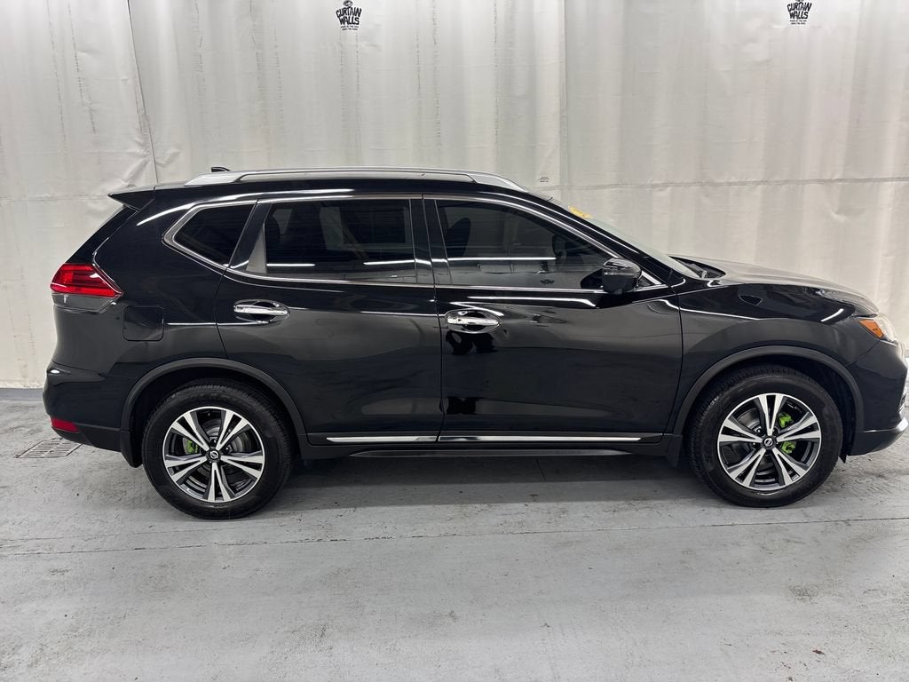 2017 Nissan Rogue SL