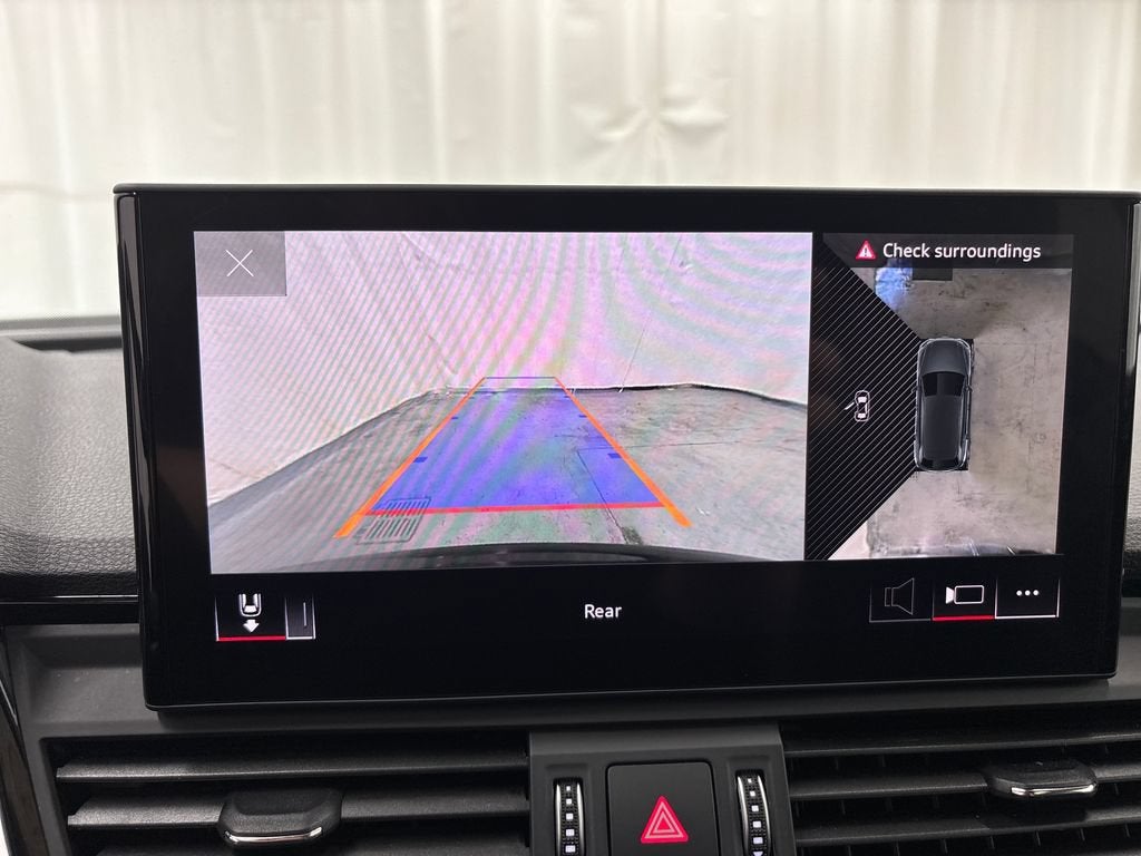 2022 Audi SQ5 Premium Plus