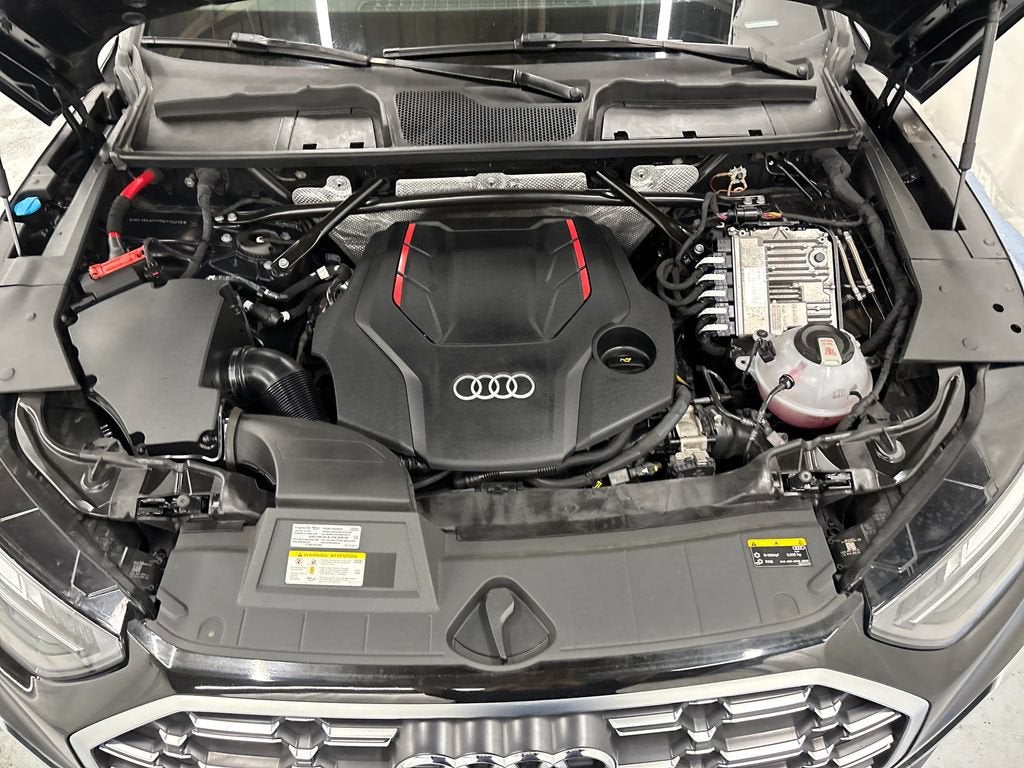 2022 Audi SQ5 Premium Plus